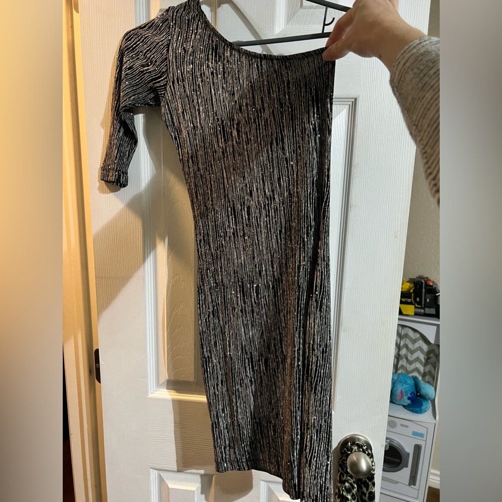 Gianni Bini one shoulder dress